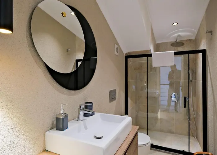 Royal-1 Villa